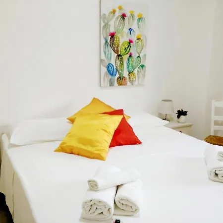 Torre Lapillo Fronte Mare In Centro Con Parcheggio Coperto Holiday home Torre Lapillo