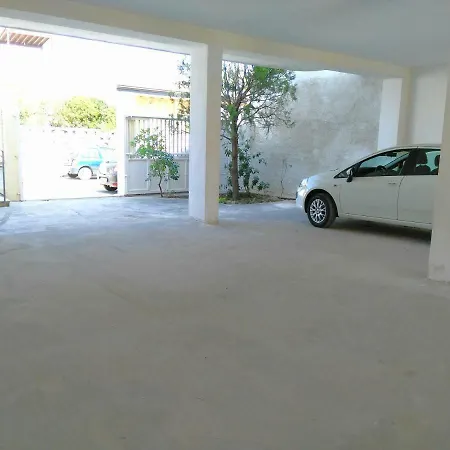 Ferienhaus Torre Lapillo Fronte Mare In Centro Con Parcheggio Coperto *